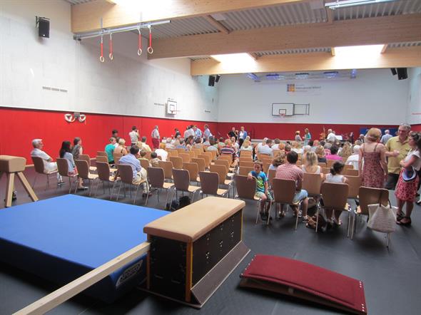 2014 07 18_einweihung_accadis sporthalle_3